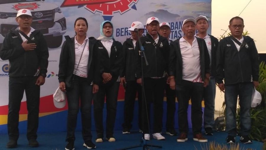 Ruas tol Merak-Banyuwangi akan dioperasikan tahun depan.