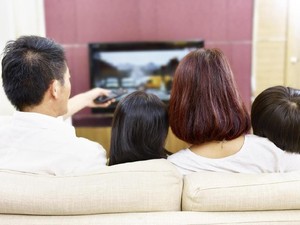 Rayakan Hari Ayah Nasional 2025 dengan 10 Film Menyentuh Ini