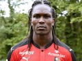 Penyerang Klub Israel Cetak Gol karena Tolong Rekan Cedera