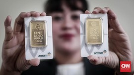 Sempat Redup, Emas Antam Merangkak Naik Rp2.000 per Gram