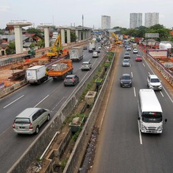 Maaf Ya! Kendaraan dari Bandung ke Jakarta Tak Bisa Lewat Tol