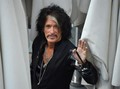Gitaris Aerosmith Pingsan Usai Manggung
