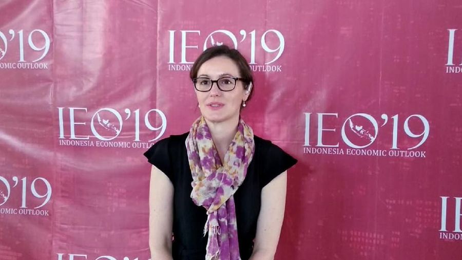 Ekonom ADB Emma Allen mengatakan Indonesia tidak perlu khawatir mengenai angka CAD yang terus melebar selama angka investasinya juga terus tumbuh.