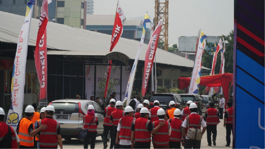Kewajiban tender offer ini terjadi karena Semen Indonesia akan menjadi pengendali baru.
