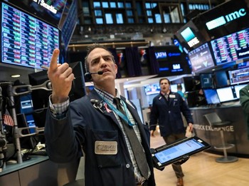 Perang Dagang, Wall Street Kembali Terkapar di Zona Merah