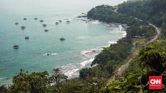 Foto Cuci Mata Di Geopark Ciletuh Palabuhanratu