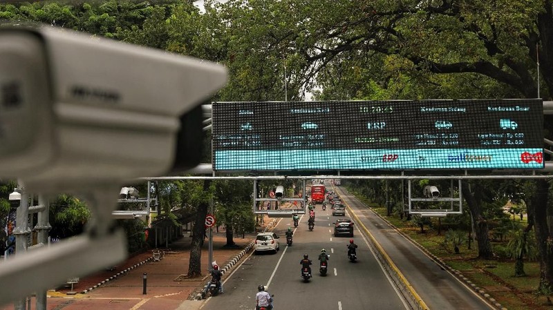 Pemprov DKI Jakarta rencananya akan menerapkan electronic road pricing (ERP) sebagai aturan pengganti ganjil-genap yang sifatnya sementara.