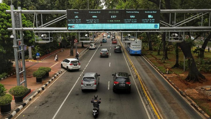 Pemprov DKI Jakarta rencananya akan menerapkan electronic road pricing (ERP) sebagai aturan pengganti ganjil-genap yang sifatnya sementara.