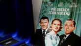 Kotak DVD film 'High Society' dipajang di atas meja di ruang screening Bioskop Breitenseer Lichtspiele. (REUTERS/Lisi Niesner)