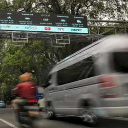 Jalan Berbayar Jakarta dan Sekitar Dipastikan Batal di 2020