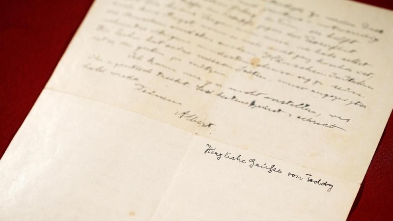 Sebuah surat tahun 1922 di mana Albert Einstein menceritakan ketakutannya akan munculnya anti-Semitisme di Jerman