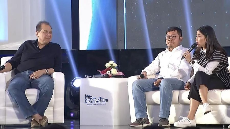 Banyak anak muda sekarang memilih mendirikan startup ketimbang menjadi pekerja kantoran.