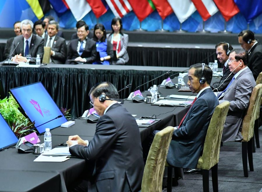 Dua KTT di ASEAN berlangsung di tengah corona.