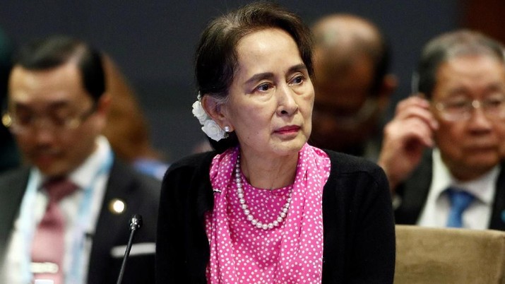 Myanmar’s leader Aung San Suu Kyi attends the ASEAN-China Summit in Singapore November 14, 2018. REUTERS/Edgar Su