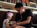 Konflik Batin Ayah Sang Penjaga Anak