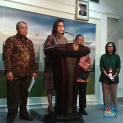 Neraca Dagang Jebol, Apa yang Akan Sri Mulyani Lakukan?