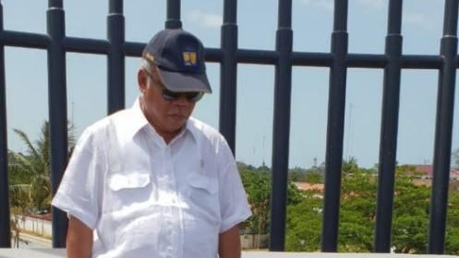 Gagasan pembangunan monumen ini merupakan bagian dari Gerakan Ayo Kerja.