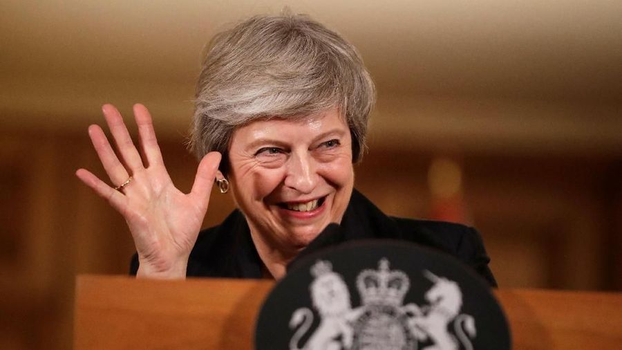 Perdana Menteri Inggris Theresa May memusatkan perhatiannya pada upaya untuk membujuk para anggota parlemen agar mendukung kembali kesepakatan Brexitnya.