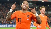 Gol Depay ke gawang Prancis adalah yang kedua bagi pemain Olympique Lyon itu di UEFA Nations League. Sebelumnya Depay membobol gawang Jerman saat Belanda menang 3-0. (REUTERS/Toussaint Kluiters)