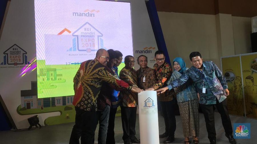 Target program Sejuta Rumah yang diluncurkan oleh Presiden Joko Widodo sejak tiga tahun lalu belum pernah tercapai.