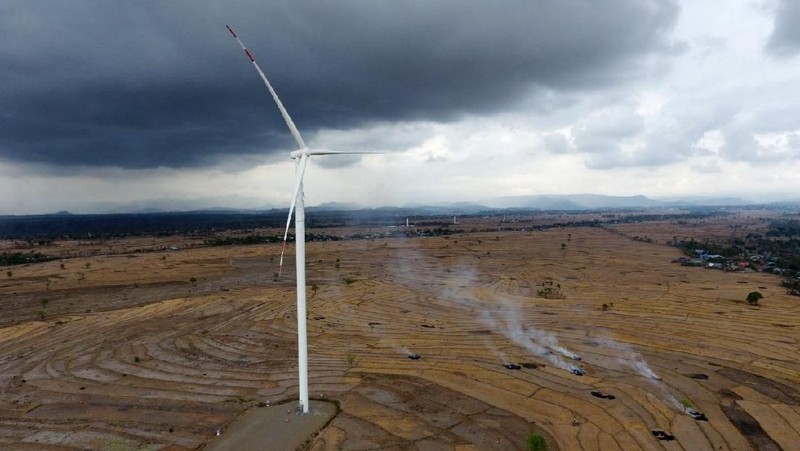 PLTB Tolo ditargetkan beroperasi pada 21 November mendatang ini dibangun dengan investasi US$ 160,7 juta.