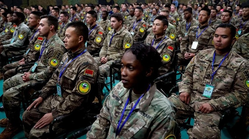 Dibayangi dengan latar belakang kedua negara ini yang sedang memanas tentang perang dagang, tetapi tidak untuk para prajurit dari China dan Amerika Serikat.
