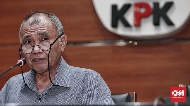 KPK Geledah Kantor Bupati Jepara