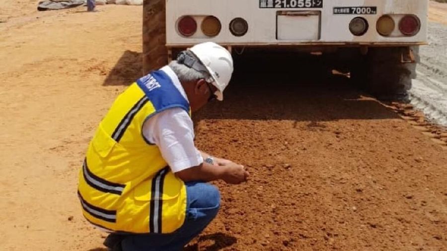 Pembangunan jalan perbatasan bertujuan untuk mendukung pengembangan pusat pertumbuhan di kawasan perbatasan