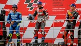 MotoGP Valencia 2018 dimenangi Andrea Dovizioso dari Ducati dengan catatan waktu 24 menit 03,408 detik, disusul Alex Rins, dan Pol Espargaro dari Red Bull KTM. Dovizioso juga mengunci posisi kedua pebalap musim ini. (REUTERS/Heino Kalis)