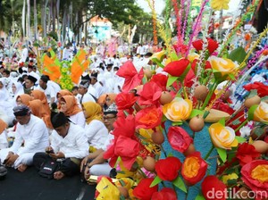Endhog-endhogan, Tradisi Maulid Nabi yang Khas dari Banyuwangi