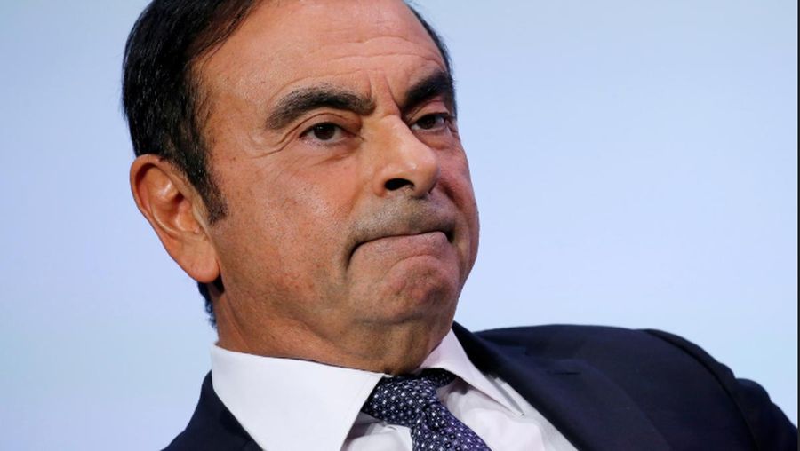 Mitsubishi Motors memutuskan memecat Carlos Ghosn dari jabatannya sebagai chairman.