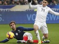 Griezmann Pamer Sepatu Istimewa Saat Prancis vs Uruguay