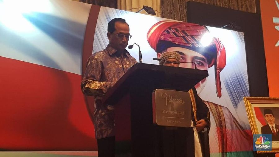 Menteri Perhubungan Budi Karya Sumadi mengaku akan merilis regulasi khusus sebagai respons atas harga tiket pesawat yang masih mahal.