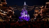 Nuansa klasik Disneyland benar-benar terasa di tempat ini.