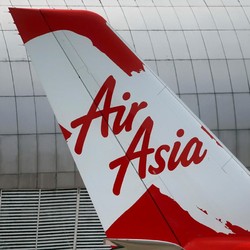Perusahaan Global Berguguran, AirAsia X & Nikon Cabut dari RI