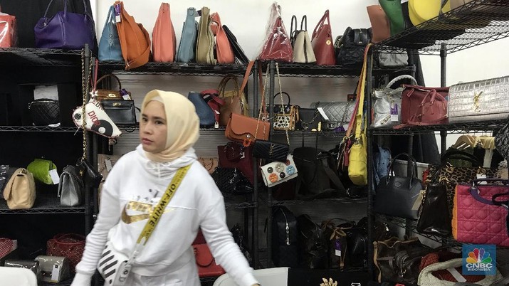 Pemburu tas mewah bekas makin bertambah di Jakarta 