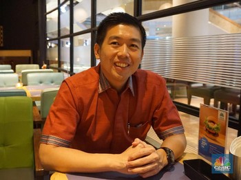 Jualan Pakaian Dalam, Hanan Supangkat Bisa Beli Ferrari