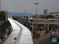 Penampakan Jembatan yang Menampung ratusan PKL Tanah Abang