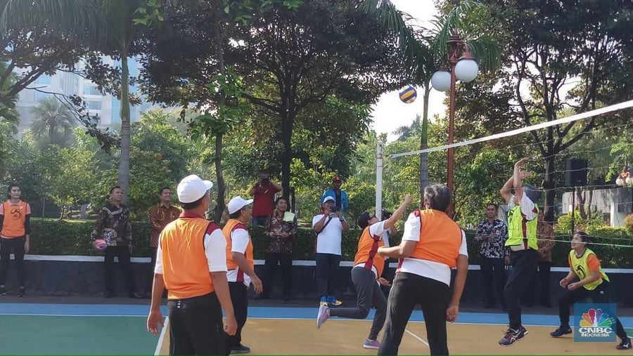 Pertandingan olah raga itu digelar dalam rangka memperingati HUT ke-7 OJK.