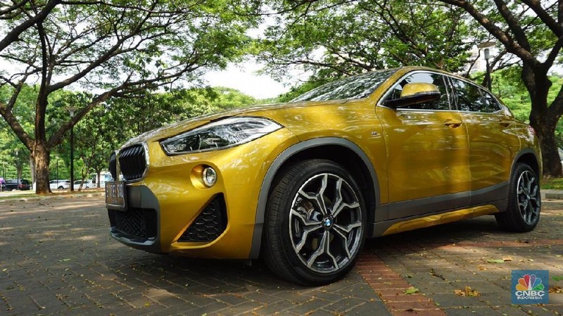 BMW dan MINI Coper kembali mengeluarkan mobil dengan seri baru dan kali ini lebih menyasar milenial.