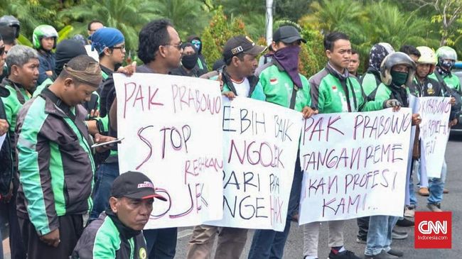 Pengemudi Ojek soal Prabowo: 'Arek-arek Suroboyo' Sakit Hati