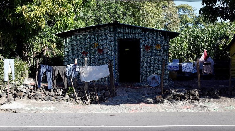 Enchanted House menjadi salah satu rumah yang paling unik dan kreatif di Amerika Tengah.