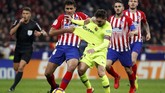 Atletico Madrid menjamu Barcelona dalam laga pekan ke-13 Liga Spanyol di Wanda Metropolitano.(REUTERS/Paul Hanna)