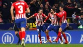 Gol ini merupakan gol pertama Diego Costa ke gawang Barcelona setelah sebelumnya selalu gagal menyarangkan bola dalam duel lawan Blaugrana. (REUTERS/Paul Hanna)