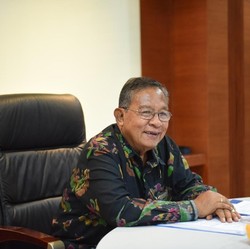 Darmin Nasution Diangkat Jadi Komut Smartfren