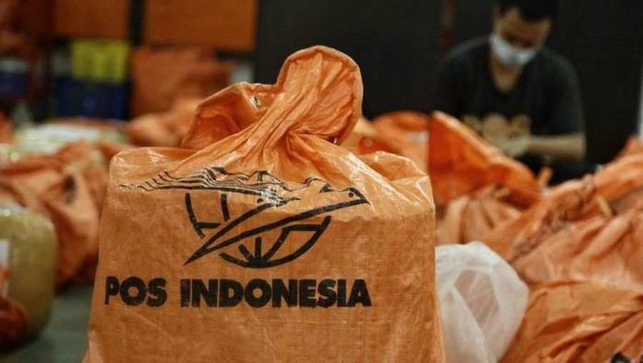 PT Pos Indonesia (Persero) targetkan 5000 agen pos di Indonesia. Demi meningkatkan layanan pengiriman baik luar ataupun dalam negeri. (Detik com Pradita Utama)