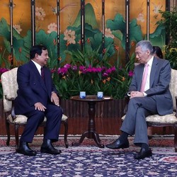 Prabowo Bertemu PM Singapura, Ada Apa Yah?