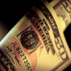 Mau Main Forex, Simak Ulasan Teknikal Dolar vs 4 Mata Uang