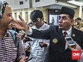 Disinggung #EdyOut, Ketua Umum PSSI Elus Pipi Wartawan