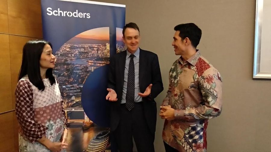 Namun demikian pasar modal negara berkembang, termasuk Indonesia masih menjadi tempat yang menarik bagi investor.
